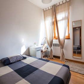 Private room for rent for €700 per month in Bologna, Via Vasco De Gama