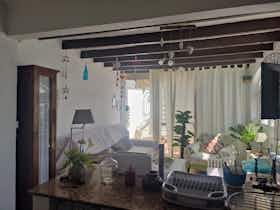 Maison à louer pour 900 €/mois à Conil de la Frontera, Calle Alta