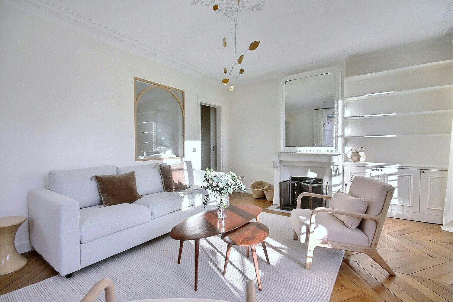 1-Bedroom Apartment in Rue Blanche, Paris (1483046) ROOM 4