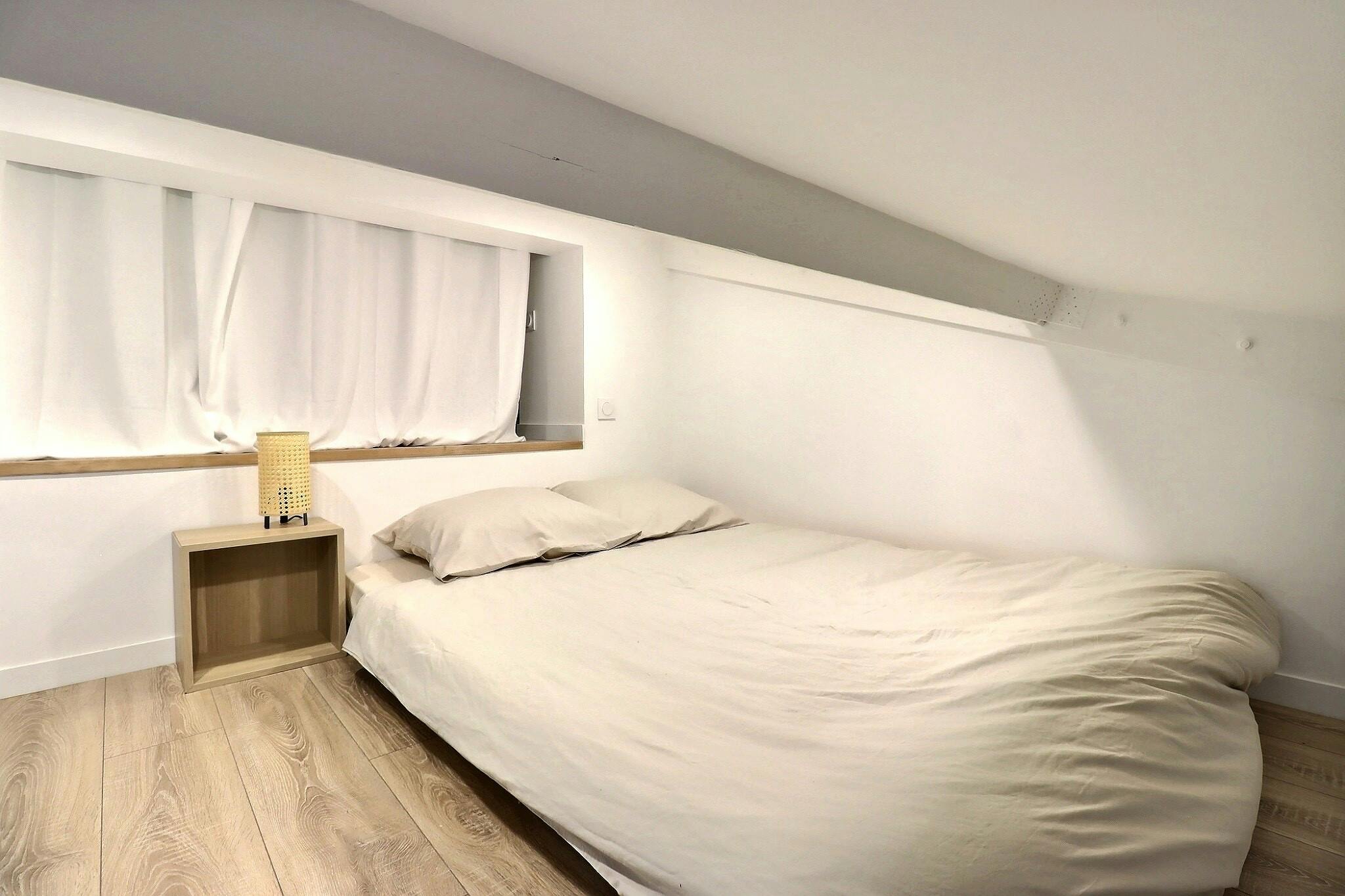 1-Bedroom Apartment in Rue Simart, Paris (1483050) room image 10