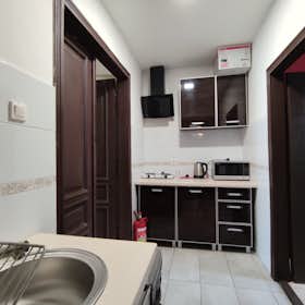 Apartamento for rent for 2400 PLN per month in Kraków, ulica Topolowa