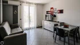 Lägenhet att hyra för 1 601 € i månaden i Cervo, Strada Capo Mimosa