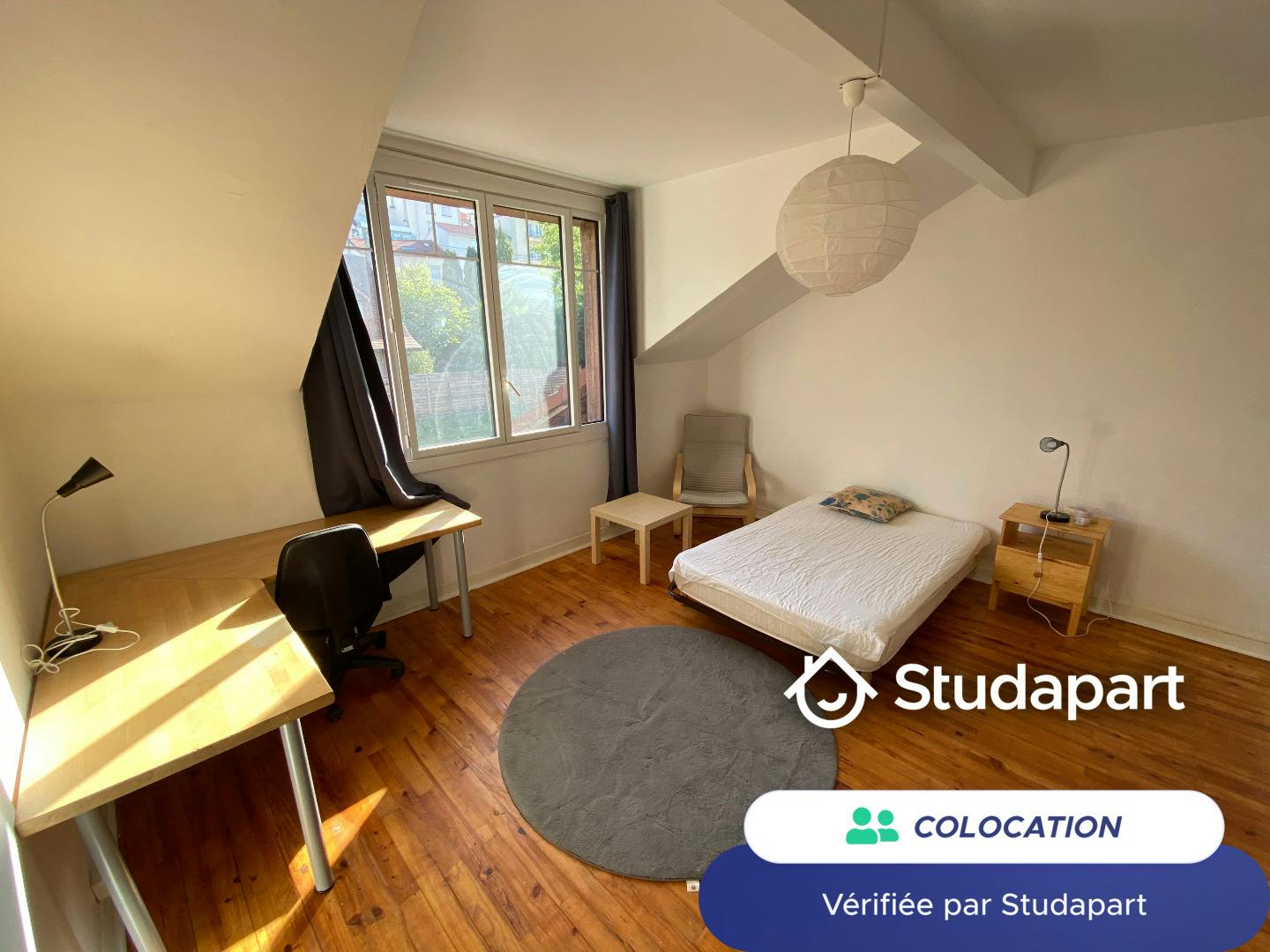 Private room for rent for €300 per month in Saint-Étienne, Rue Lassaigne