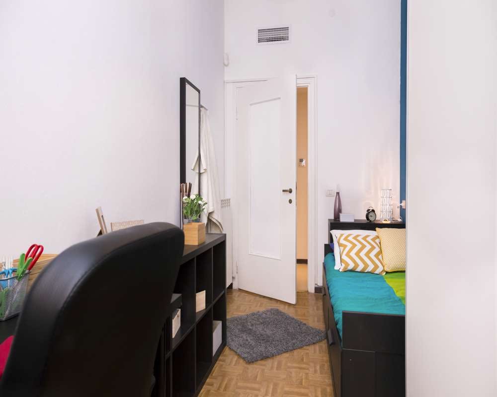 Via Caminadella, Milan