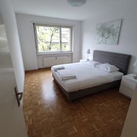 Appartement à louer pour 1 650 CHF/mois à Basel, Frobenstrasse