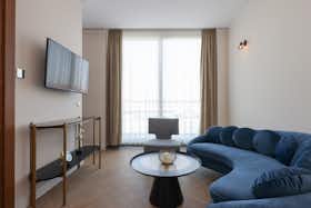 Appartement à louer pour 2 123 €/mois à Berlin, Rognitzstraße