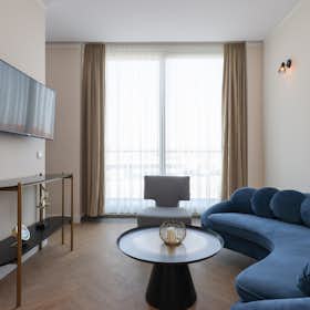 Wohnung zu mieten für 1.930 € pro Monat in Berlin, Rognitzstraße
