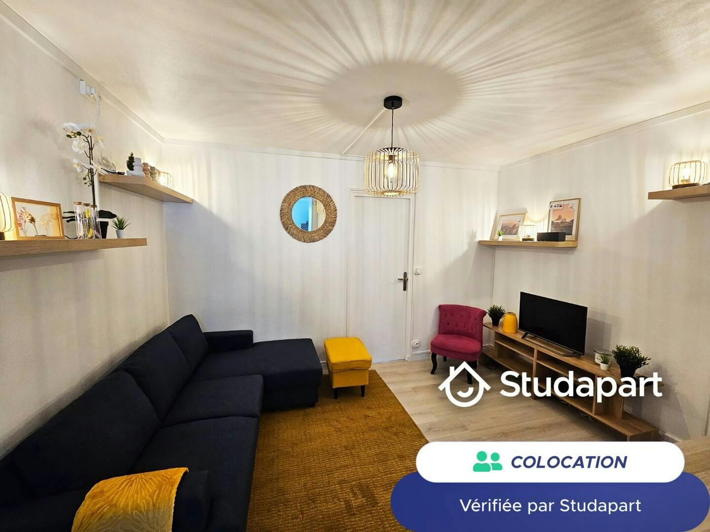 Private room for rent for €370 per month in Troyes, Boulevard Jules Guesde