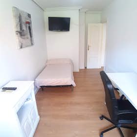 Private room for rent for €380 per month in Murcia, Calle Obispo Frutos