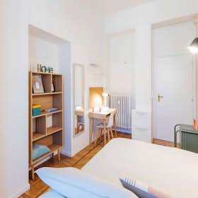 Private room for rent for €515 per month in Turin, Via Mercanti