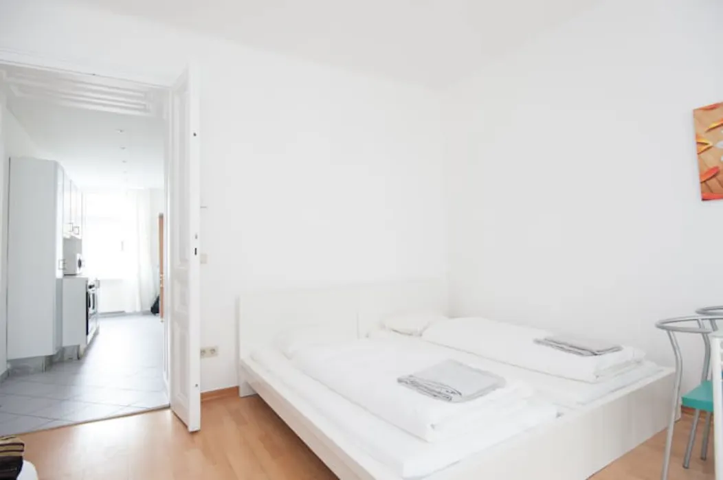 1-Bedroom Apartment in Wiedner Hauptstraße, Vienna (1483460) ROOM 2
