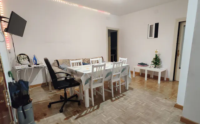6-Bedroom Apartment in Calle de San Bernardo, Madrid (1483492) room image 2