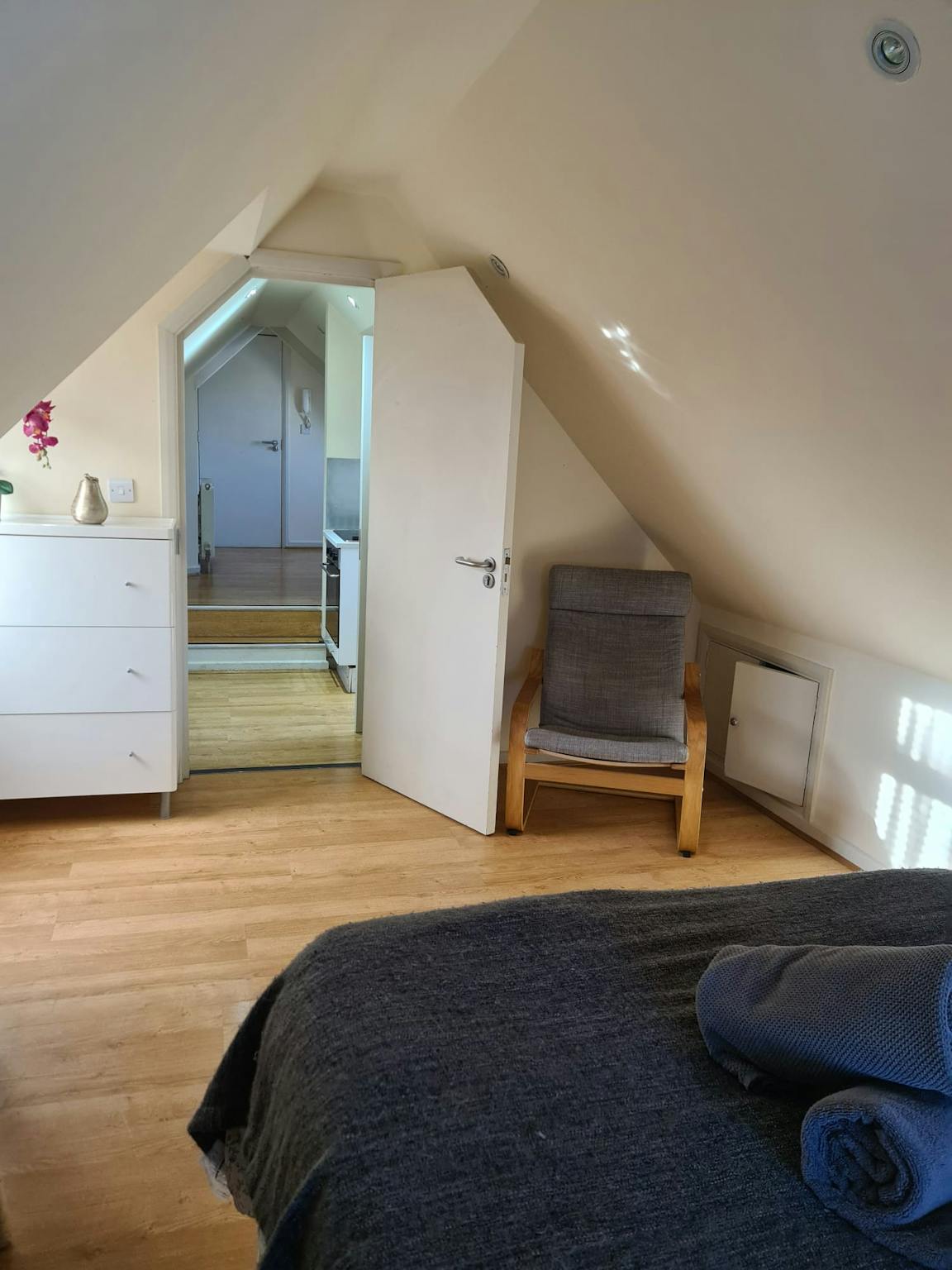 Brondesbury Park, London preview