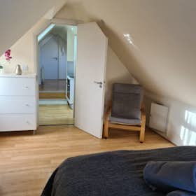 Studio for rent for €1,843 per month in London, Brondesbury Park