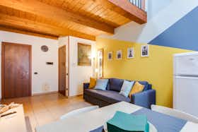 Apartamento para alugar por € 1.650 por mês em Ravenna, Via Ravegnana