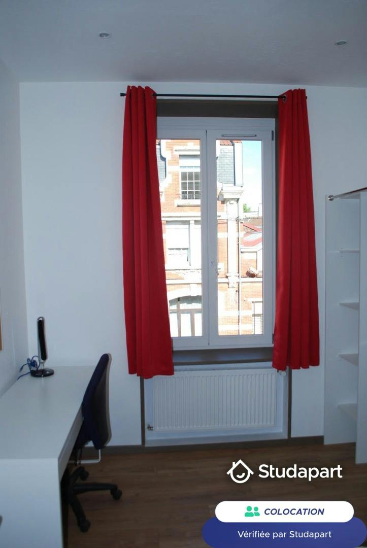 Private room for rent on Rue Vergniaud, Lille - Vue 3