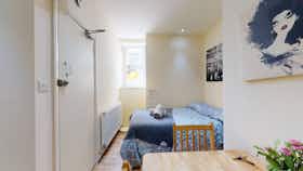 Monolocale in affitto a 1.290 £ al mese a London, Ash Grove