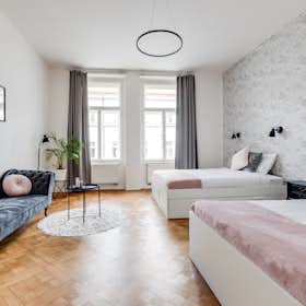 Apartment for rent for CZK 41,739 per month in Prague, Lublaňská