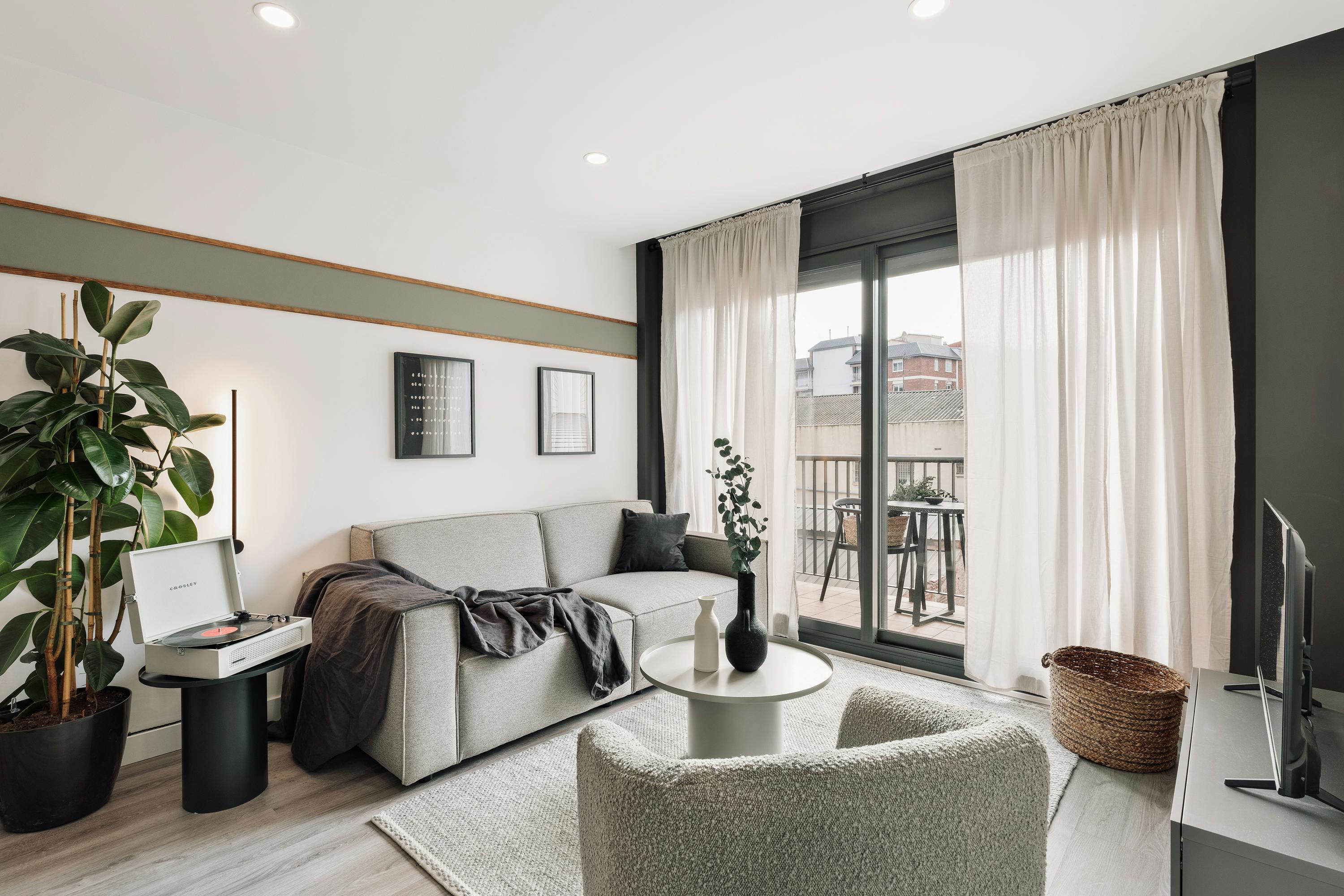 Apartment for rent for €3,852 per month in Barcelona, Carrer de Morales