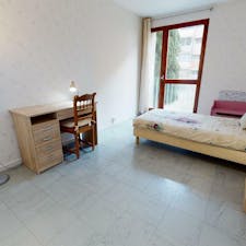 WG-Zimmer for rent for 411 € per month in Toulouse, Rue de Naples