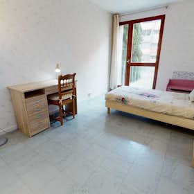 Отдельная комната сдается в аренду за 400 € в месяц в Toulouse, Rue de Naples