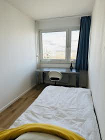 私人房间 正在以 €790 的月租出租，其位于 Köln, An der Pulvermühle