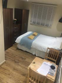 Studio for rent for £1,392 per month in London, Chatsworth Road