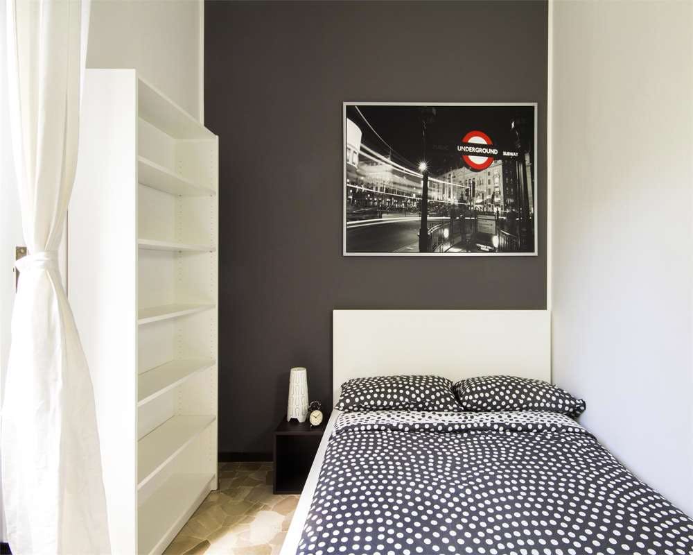 Via Salvatore Barzilai, Milan