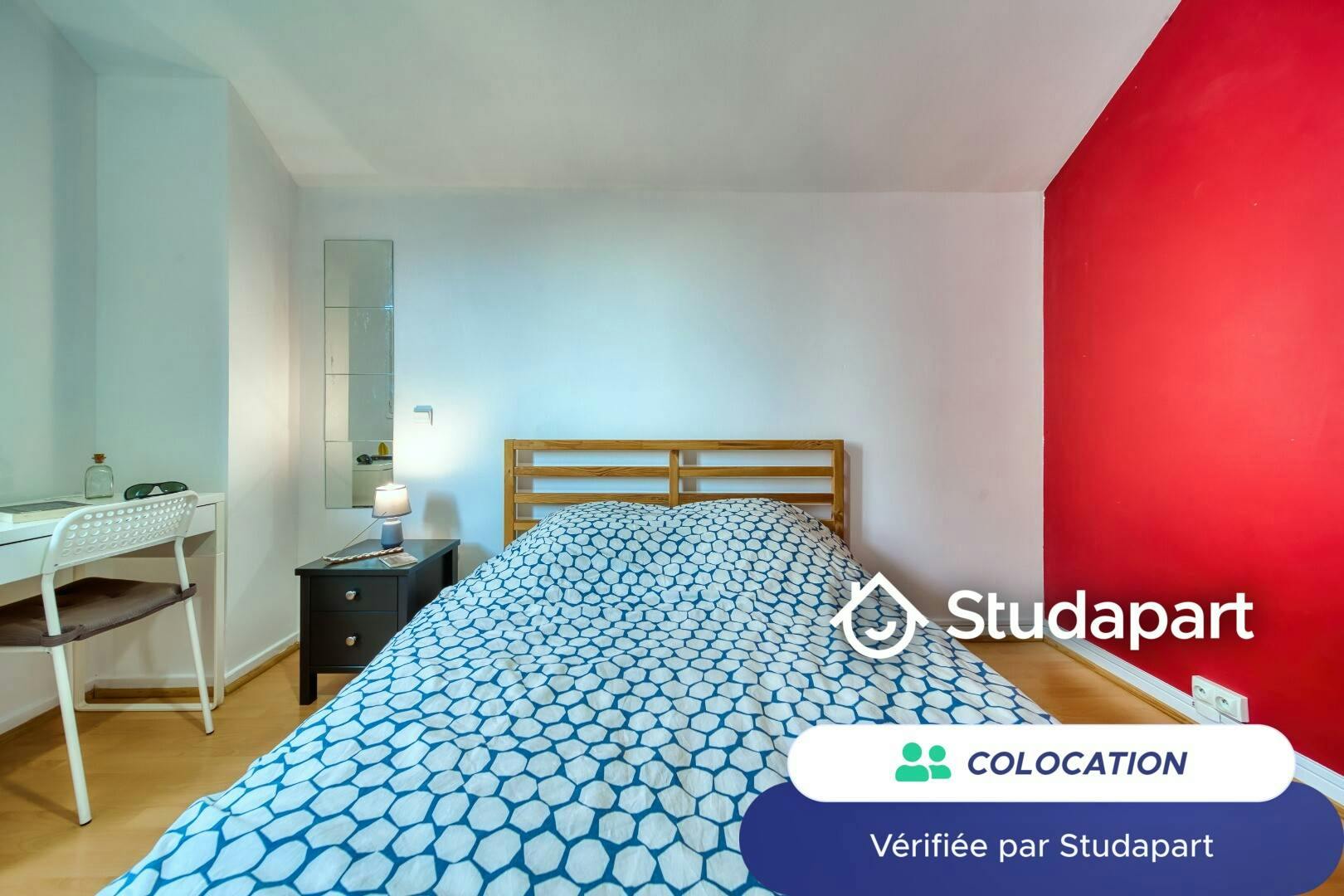 Private room for rent for €485 per month in Fontaine, Rue de Saint-Nizier