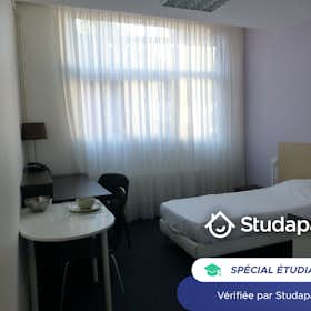 Chambre privée for rent for 445 € per month in Mâcon, Cours Moreau