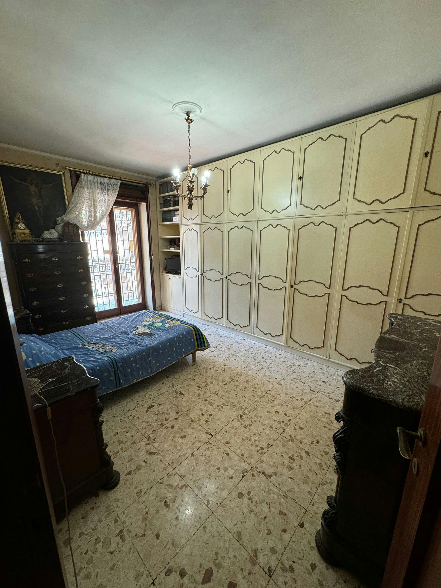 Via Adolfo Omodeo, Naples