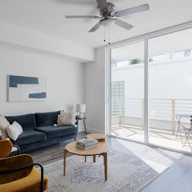 Wohnung zu mieten für $5,019 pro Monat in Miami, SW 12th St