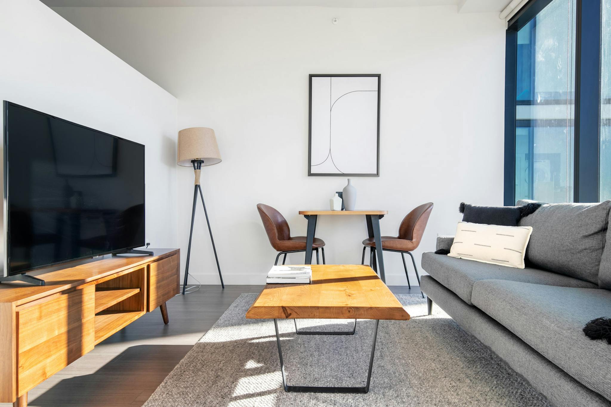 South Indiana Avenue, Chicago, IL preview