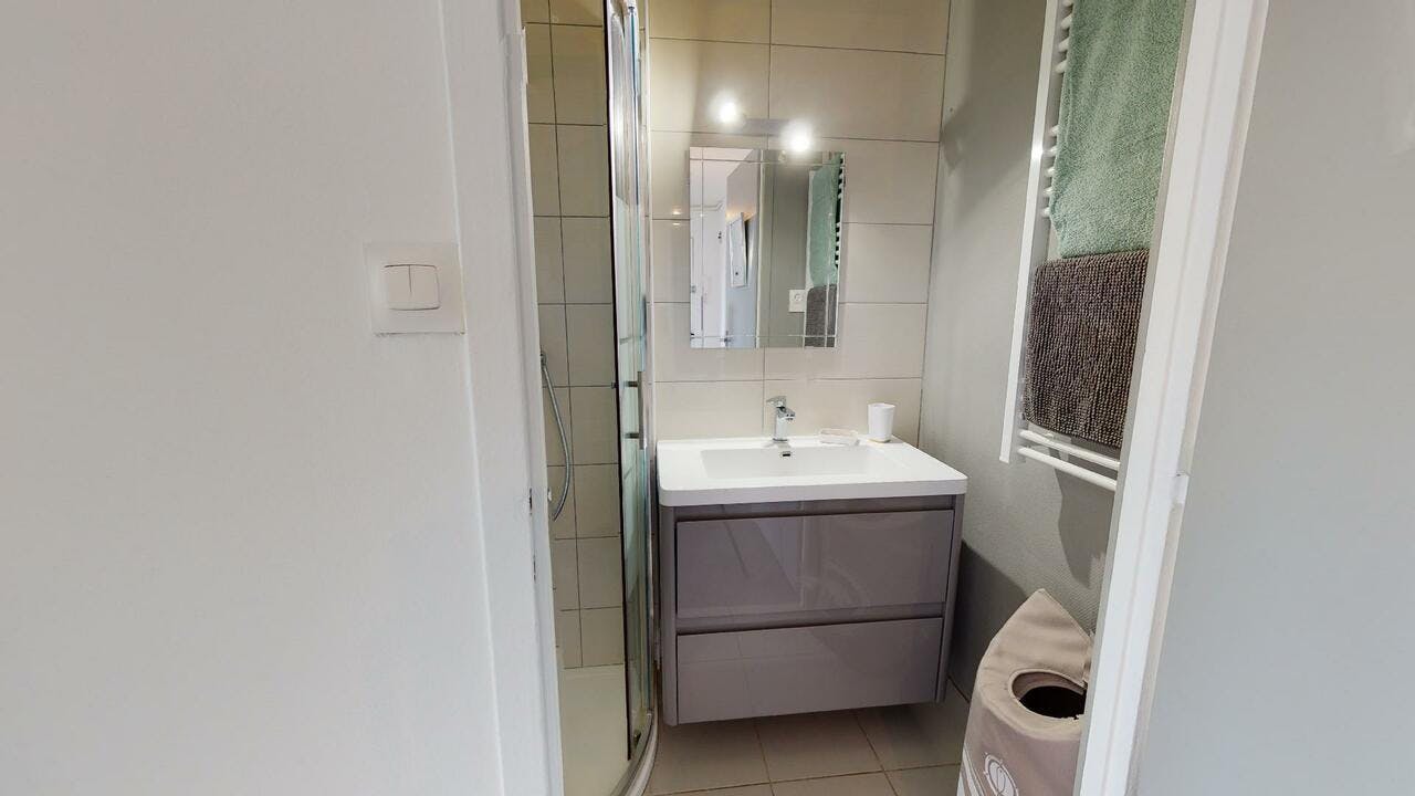 Single room Lyon, 9m² — photo 16