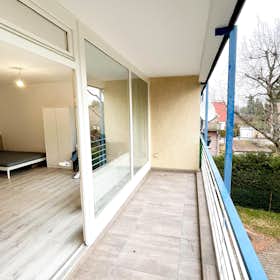 Apartamento en alquiler por 950 € al mes en Berlin, Angelikaweg