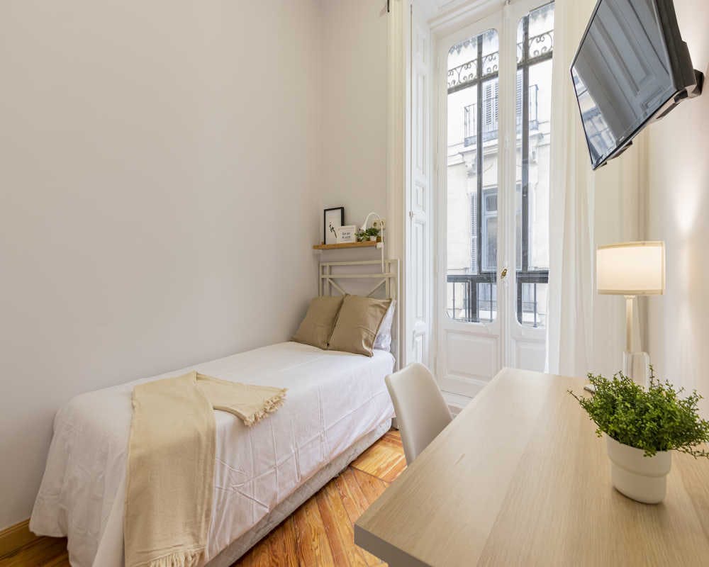 Calle de San Lorenzo, Madrid preview