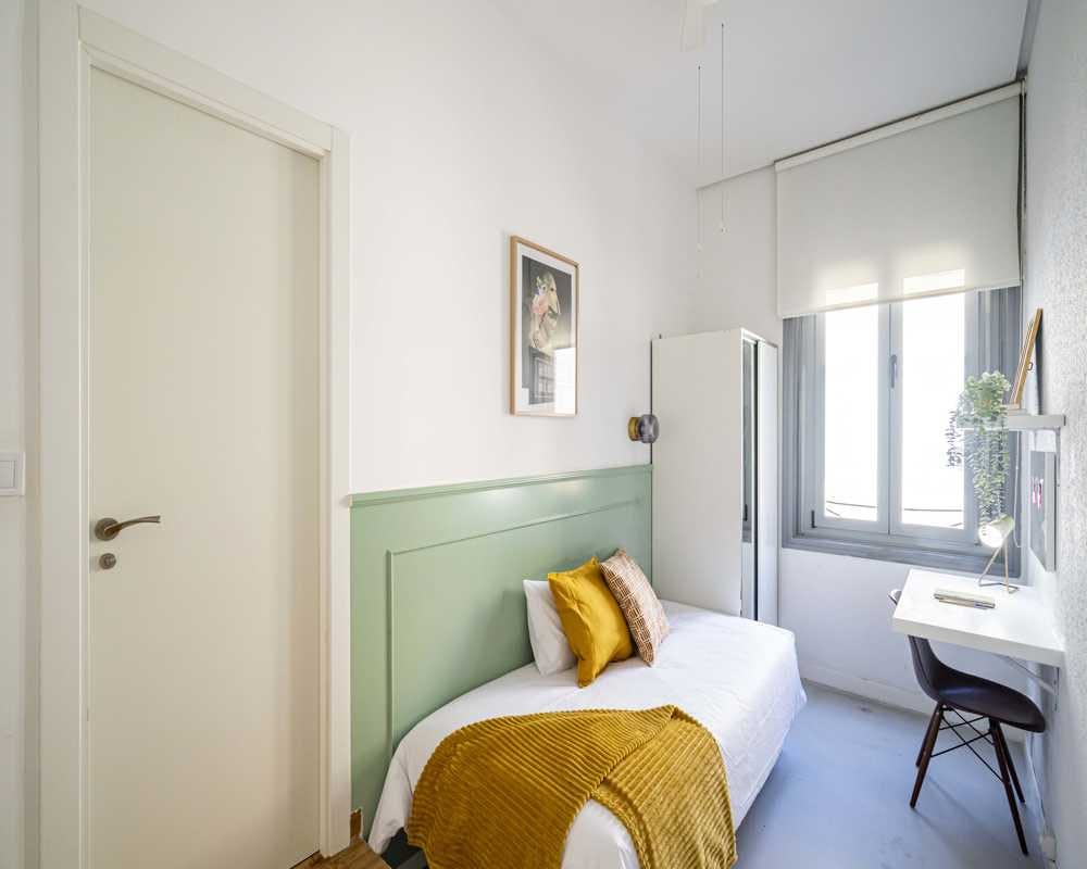 Calle de San Lorenzo, Madrid preview