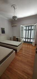 Shared room for rent for €380 per month in Athens, 3is Septemvriou