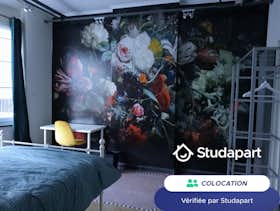 Отдельная комната сдается в аренду за 535 € в месяц в Charleroi, Route de Philippeville