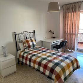 WG-Zimmer for rent for 400 € per month in Málaga, Avenida José Ortega y Gasset