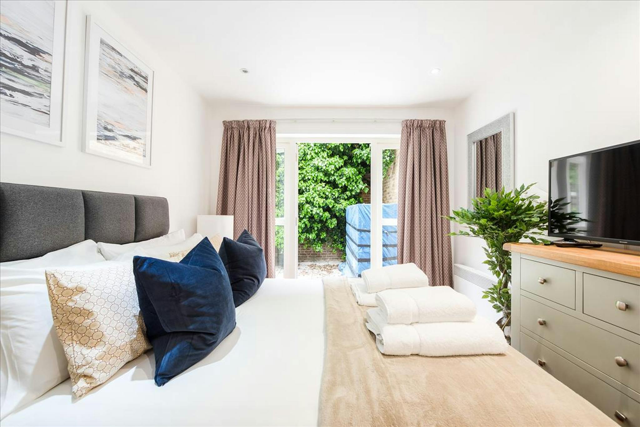 Leinster Square, London preview