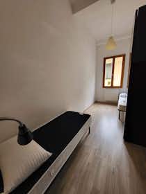 Habitación compartida en alquiler por 310 € al mes en Florence, Via di Mezzo