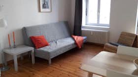 Apartment for rent for €1,350 per month in Berlin, Bänschstraße