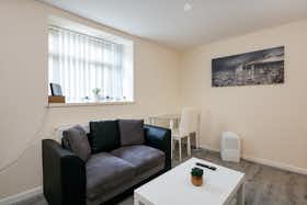 Appartement te huur voor £ 2.250 per maand in Manchester, Bennett Road
