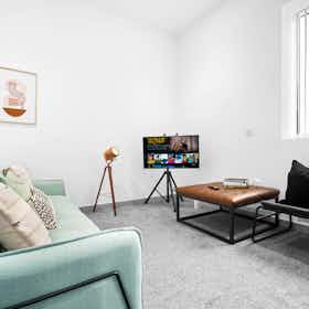 Apartamento para alugar por £ 2.500 por mês em Brierley Hill, Dudley Road