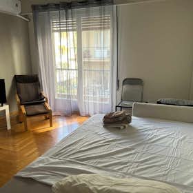 Private room for rent for €295 per month in Athens, Solomou