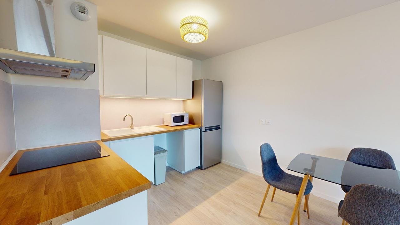 Apartment Lormont — photo 6