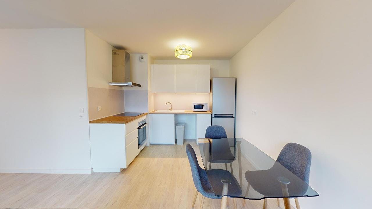 Apartment Lormont — photo 3