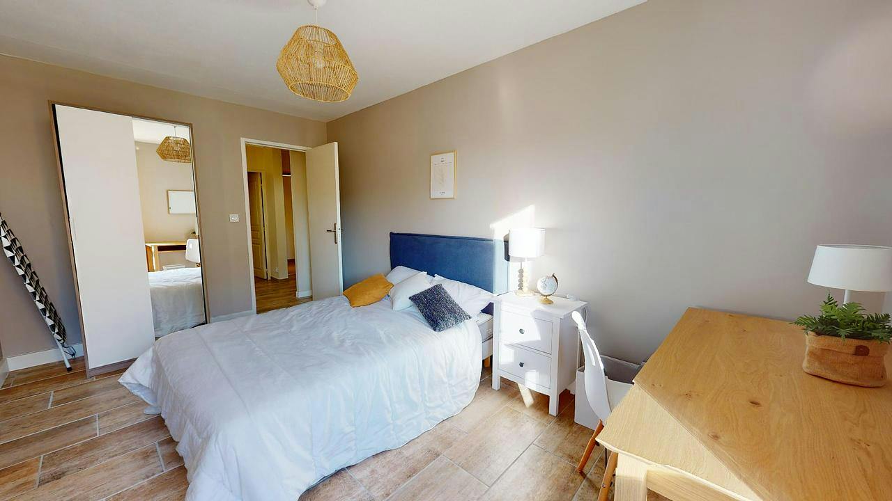 Private room for rent on Rue de Champagneux, Lyon - Vue 3