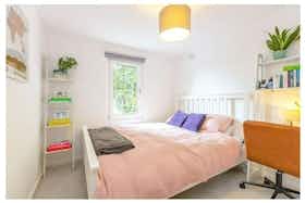 Lägenhet att hyra för 2 800 GBP i månaden i London, Muswell Road